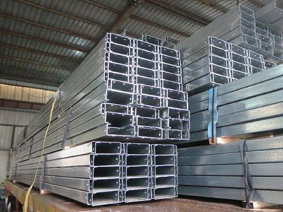 冬季鋼結(jié)構(gòu)防腐工作